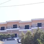 Apartment Giannatos' Studios *