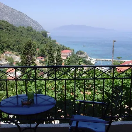 Giannatos' - Makis Poros (Kefalonia)