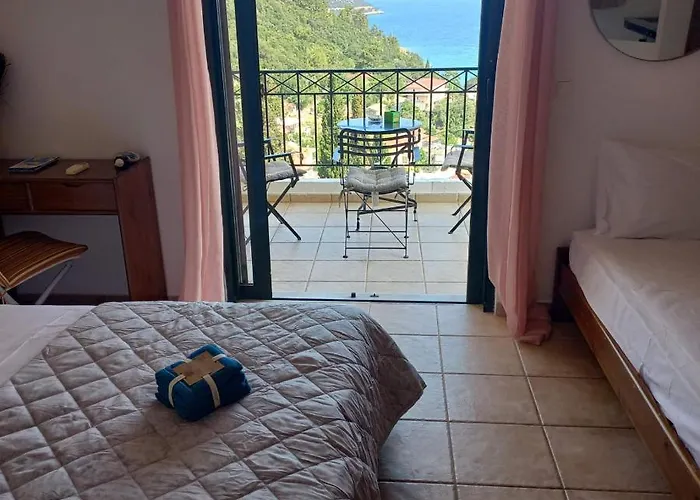 Daire Giannatos' - Makis *