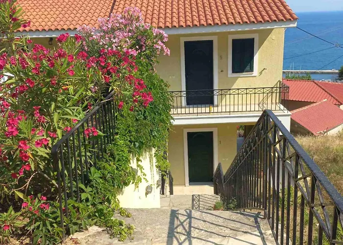 Giannatos' - Makis * Poros (Kefalonia)