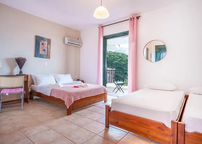 Giannatos' - Makis Daire